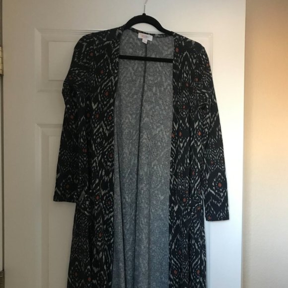 Lularoe Small Sarah - Picture 1 of 1